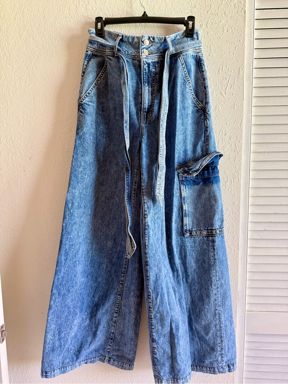 Veronica Beard Belisa High Rise Cargo Jeans